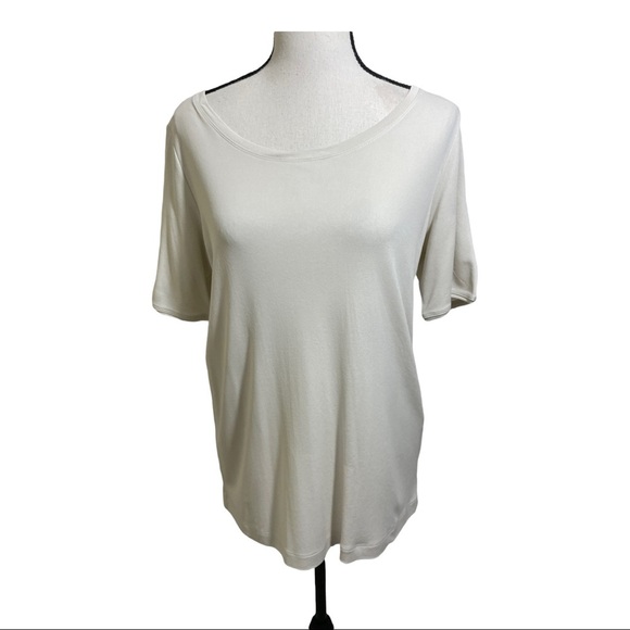 Eileen fisher silk round collar blouse. Short sleeve. Ivory color medium. - Picture 1 of 10